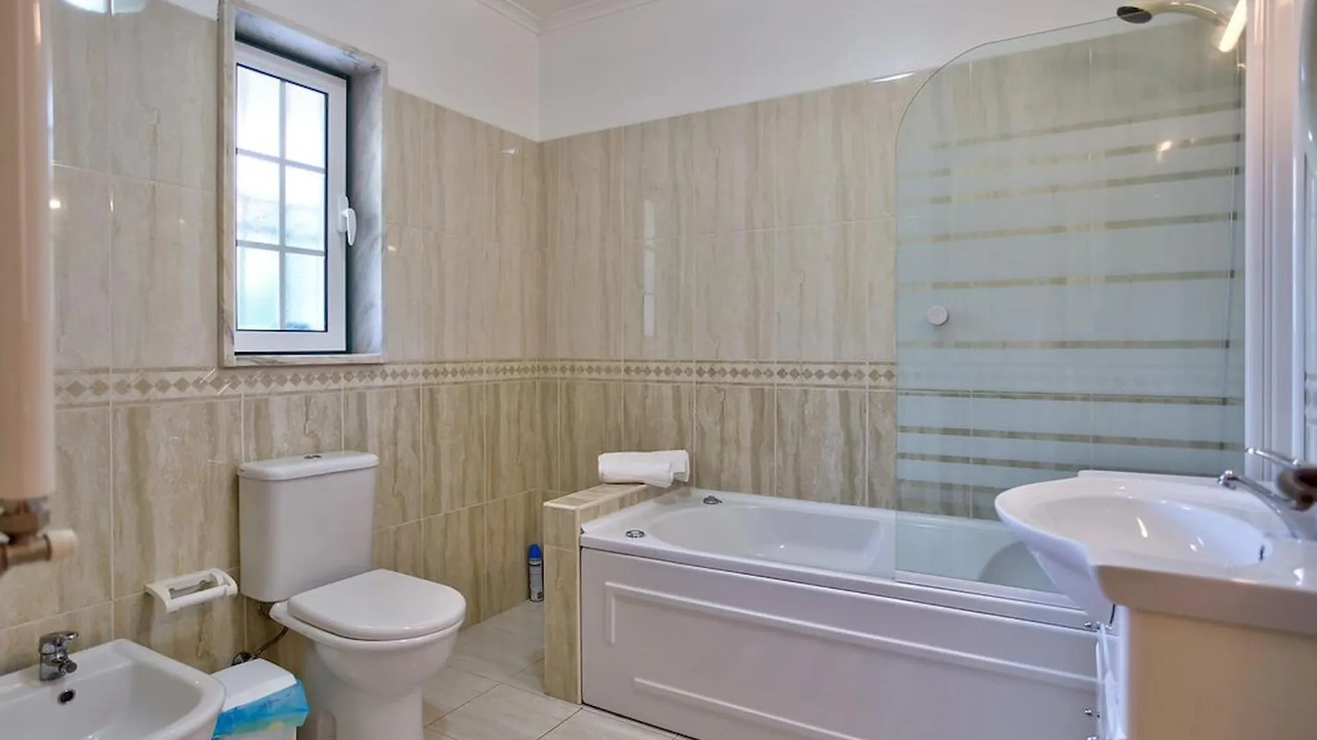 Apartment Oleander - Excellent Townhouse In Carvoe Carvoeiro  Portugal